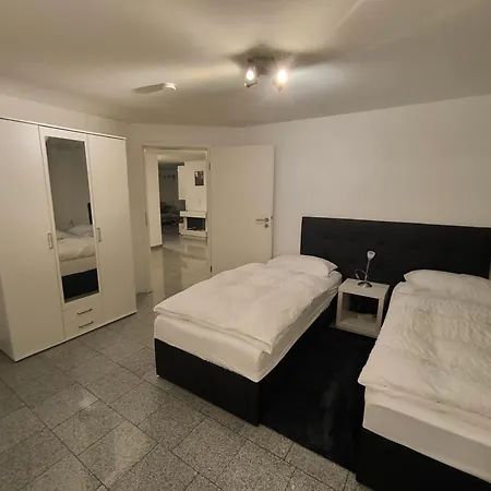 In Naehe Messe منزل للإقامة